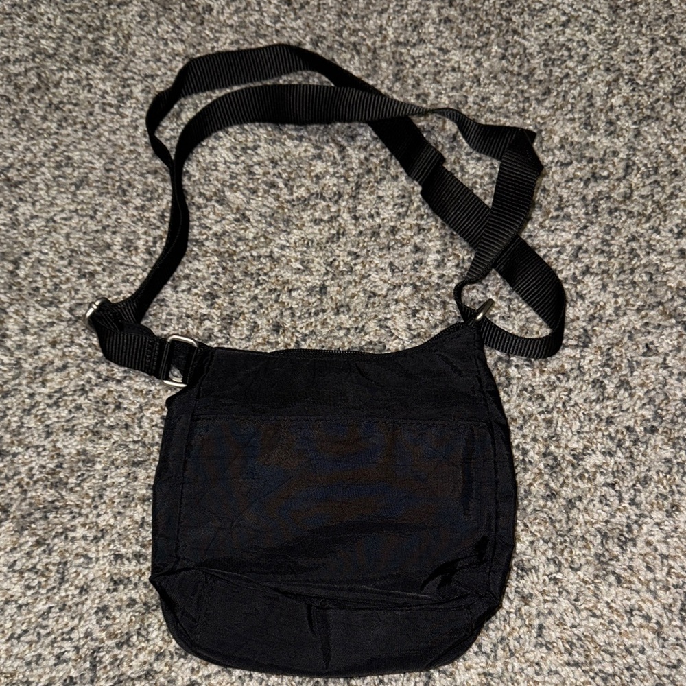 Baggallini Black Crossbody Bag - Picture 4 of 4